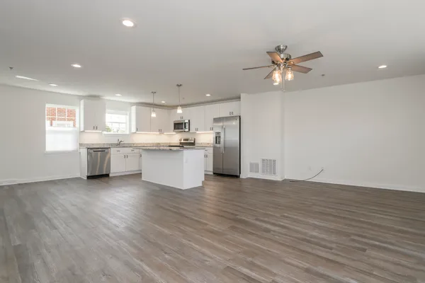 $2,350 | 205 Fox Street, Mukwonago, WI 53149