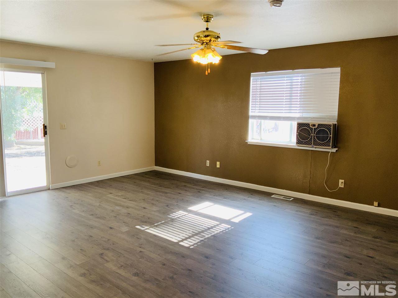 265 Amanda Lane, Unit NV Fallon, NV 89406 - Photo 6 of 17 Photo 6