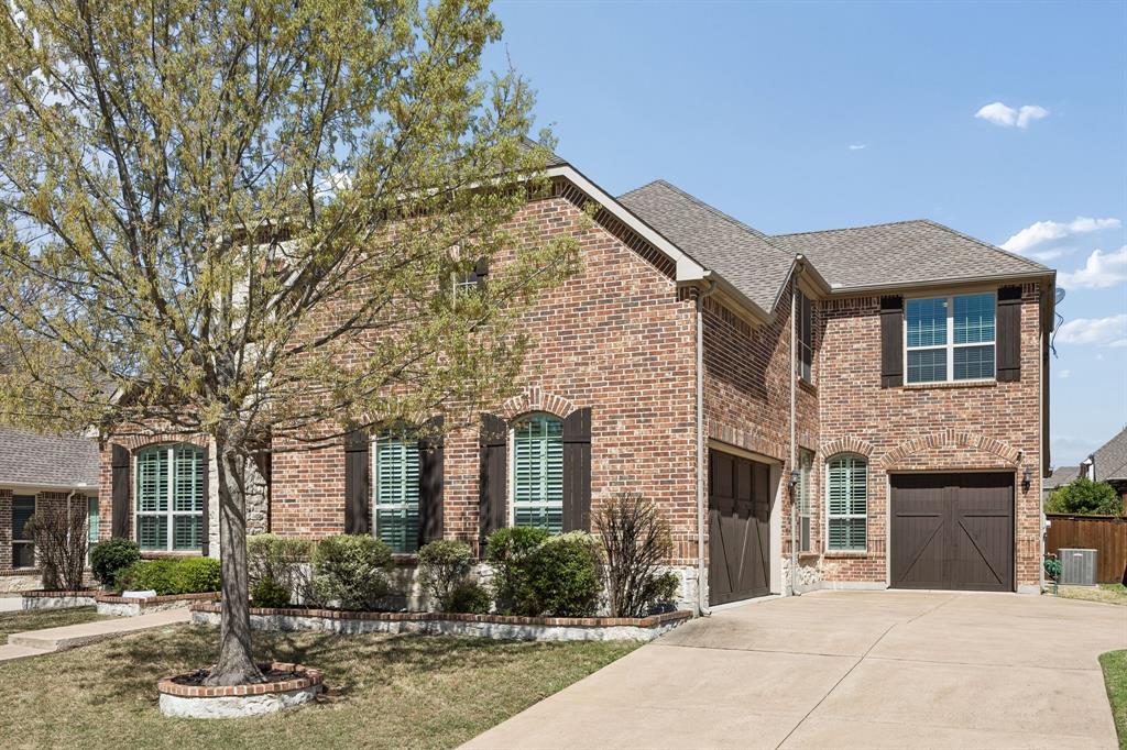 948 Holt Lane Allen, TX 75013 - Photo 2 of 40 3 car garage!