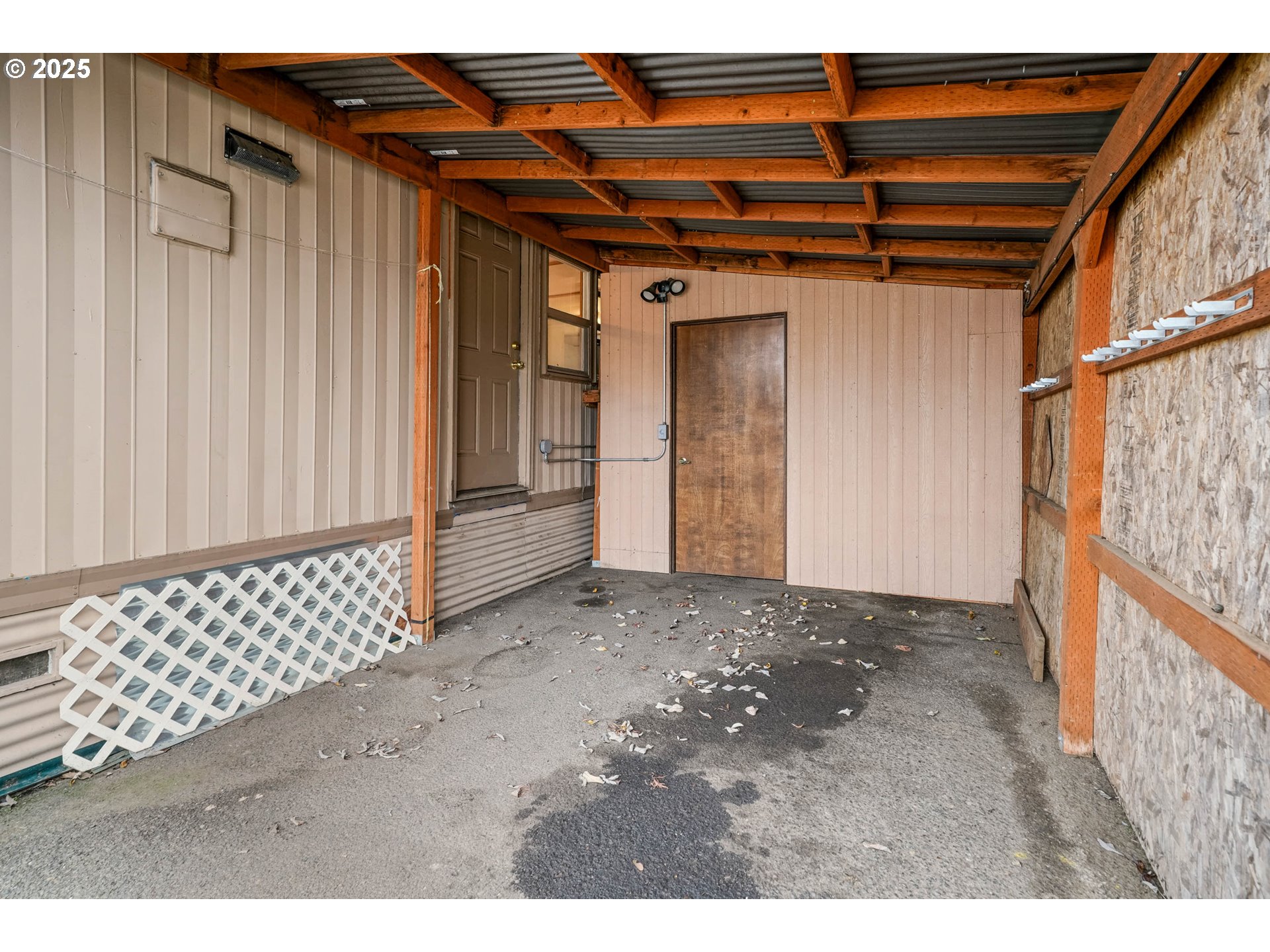 620 Southeast 2nd Avenue, Unit 44 Canby, OR 97013 - Photo 11 of 18