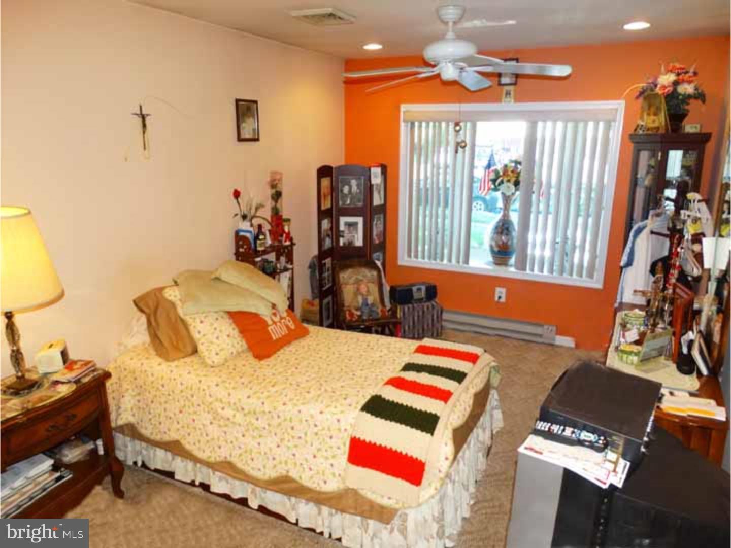 60 Candle Road Levittown, PA 19057 - Photo 13 of 25
