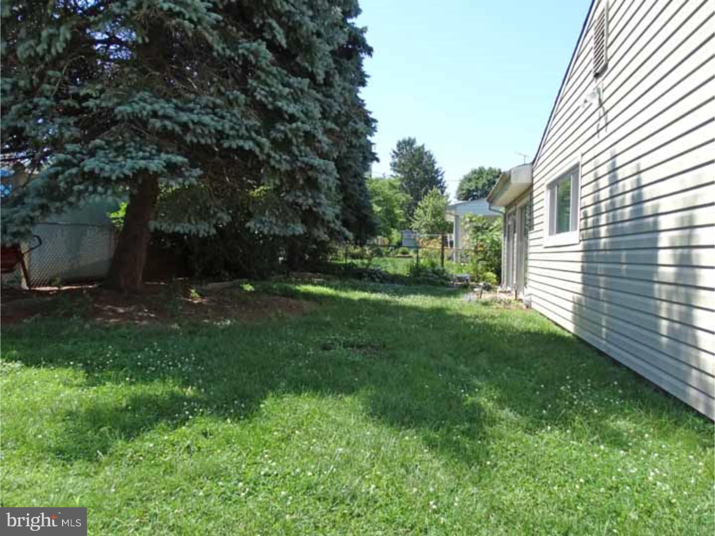 60 Candle Road Levittown, PA 19057 - Photo 24 of 25