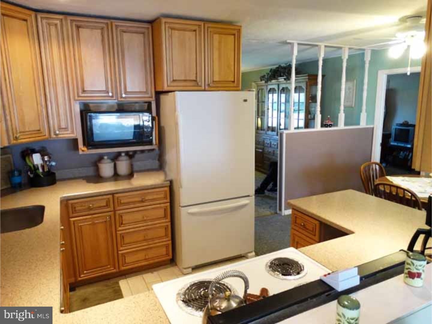 60 Candle Road Levittown, PA 19057 - Photo 5 of 25