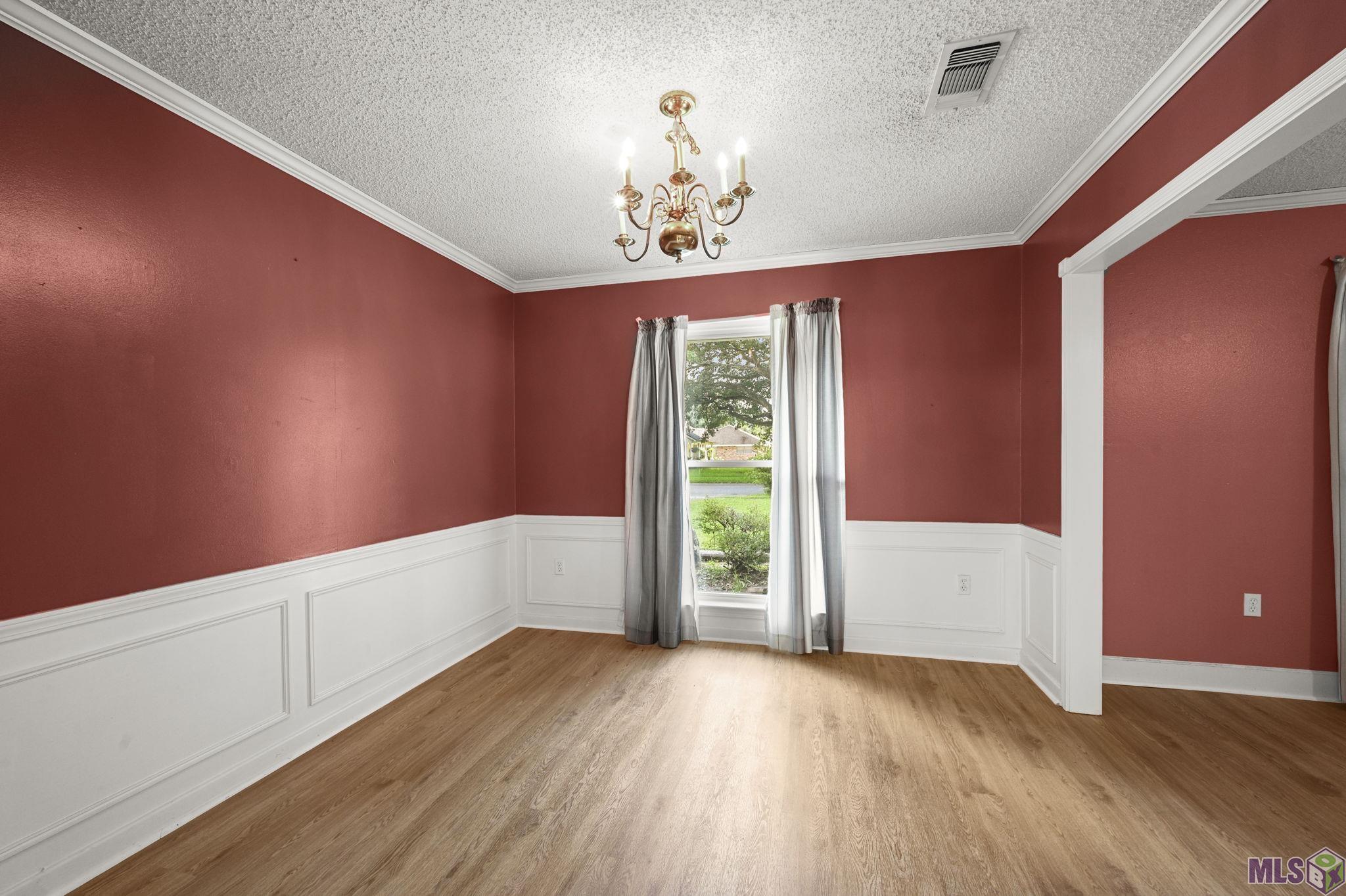 10615 Rondo Avenue Baton Rouge, LA 70815 - Photo 14 of 26 Formal Dining Room