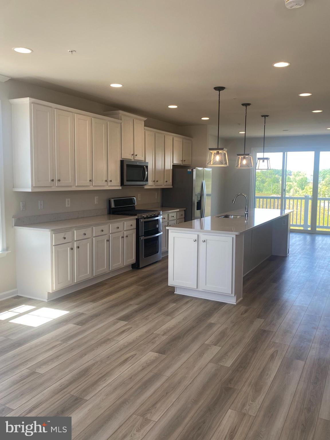 1100 Overlook Loop Laurel, MD 20707 - Photo 2 of 24