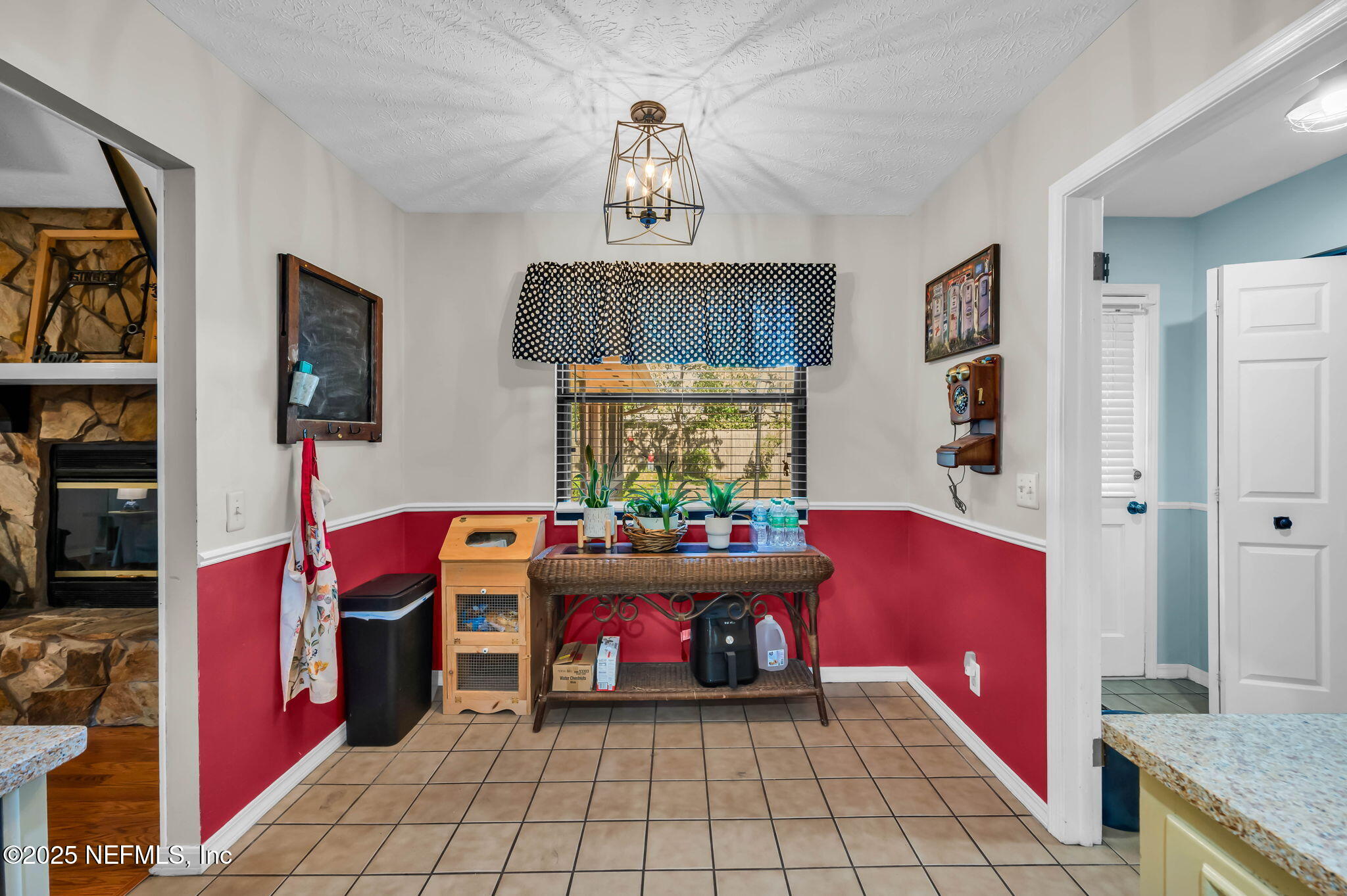 5495 Forrest Drive Orange Park, FL 32073 - Photo 13 of 34 a living room with furniture