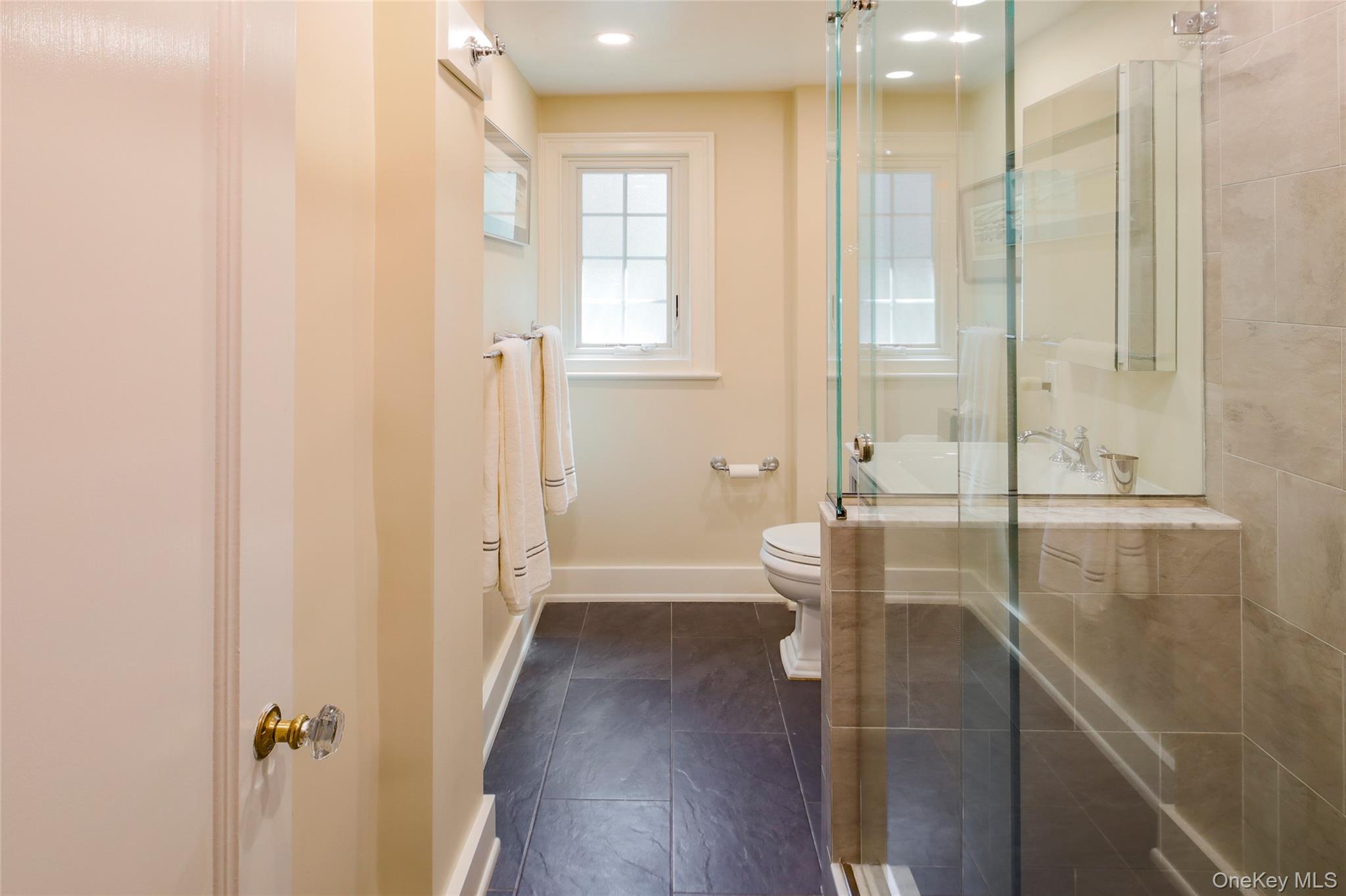 17 Beechtree Lane, Unit 2E Bronxville, NY 10708 - Photo 13 of 24