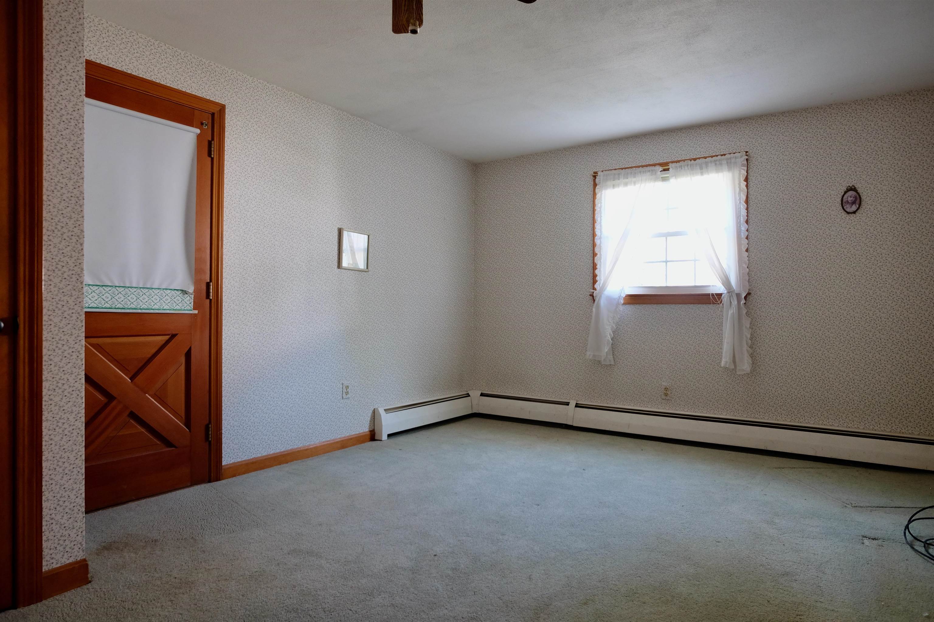 16 Springfield Street Concord, NH 03301 - Photo 4 of 26