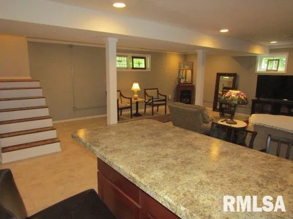 $239,000 | 72 Shewmaker Road, Cave In Rock, IL 62919