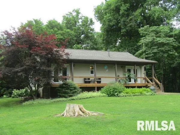 $239,000 | 72 Shewmaker Road, Cave In Rock, IL 62919