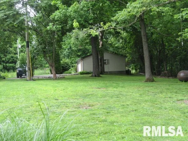 $239,000 | 72 Shewmaker Road, Cave In Rock, IL 62919