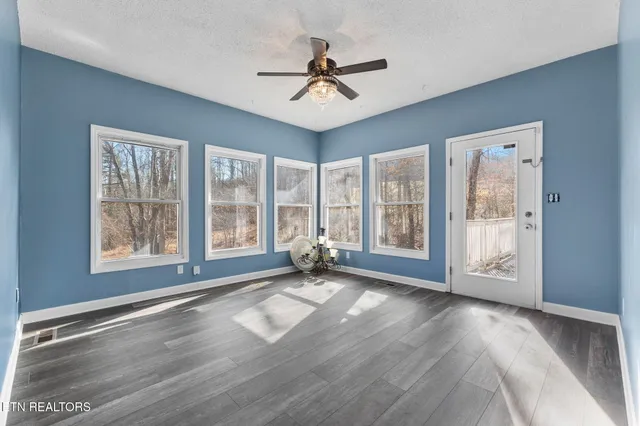 $625,000 | 400 Cabbage Cemetery Road, Washburn, TN 37888