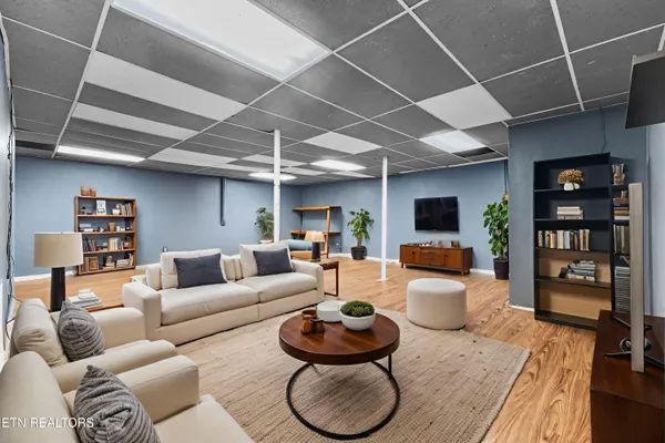 $615,000 | 400 Cabbage Cemetery Road, Washburn, TN 37888