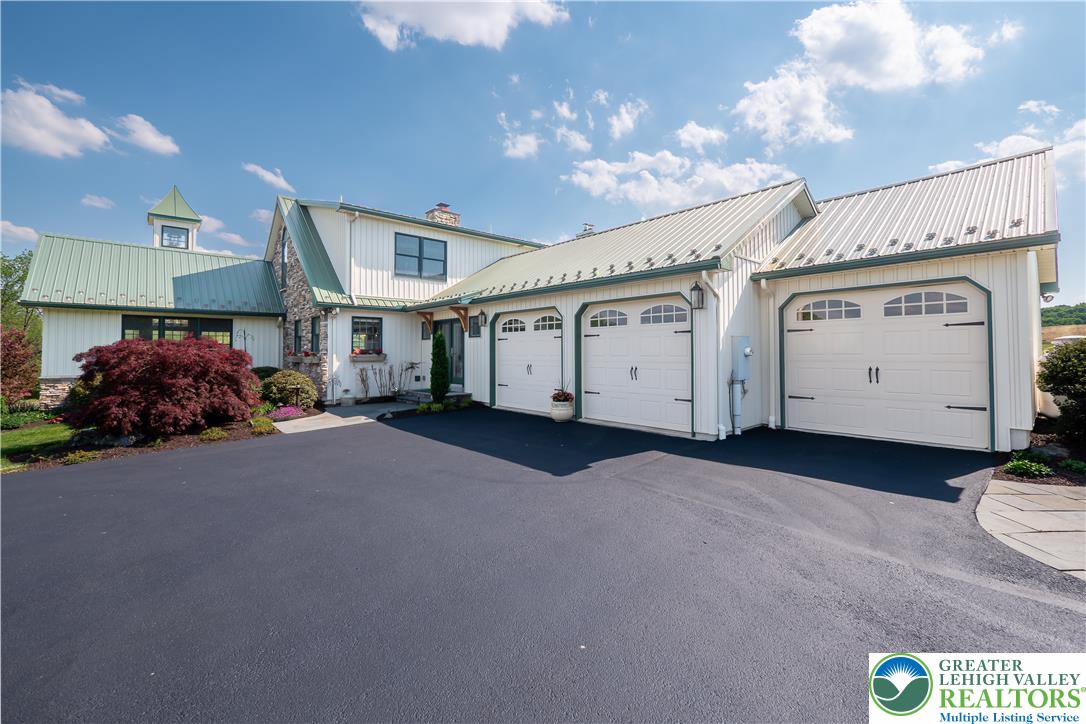 5136 Old Carriage Road Northampton, PA 18067 - Photo 14 of 56