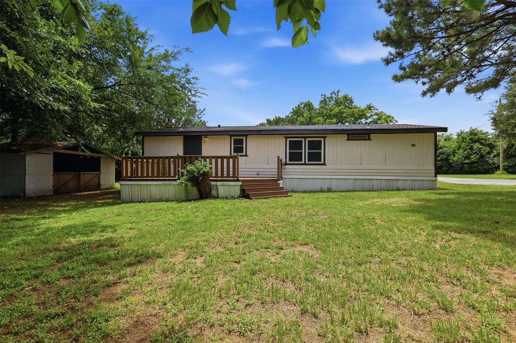 907 Quail Run Cleburne, TX 76031 - Photo 32 of 40