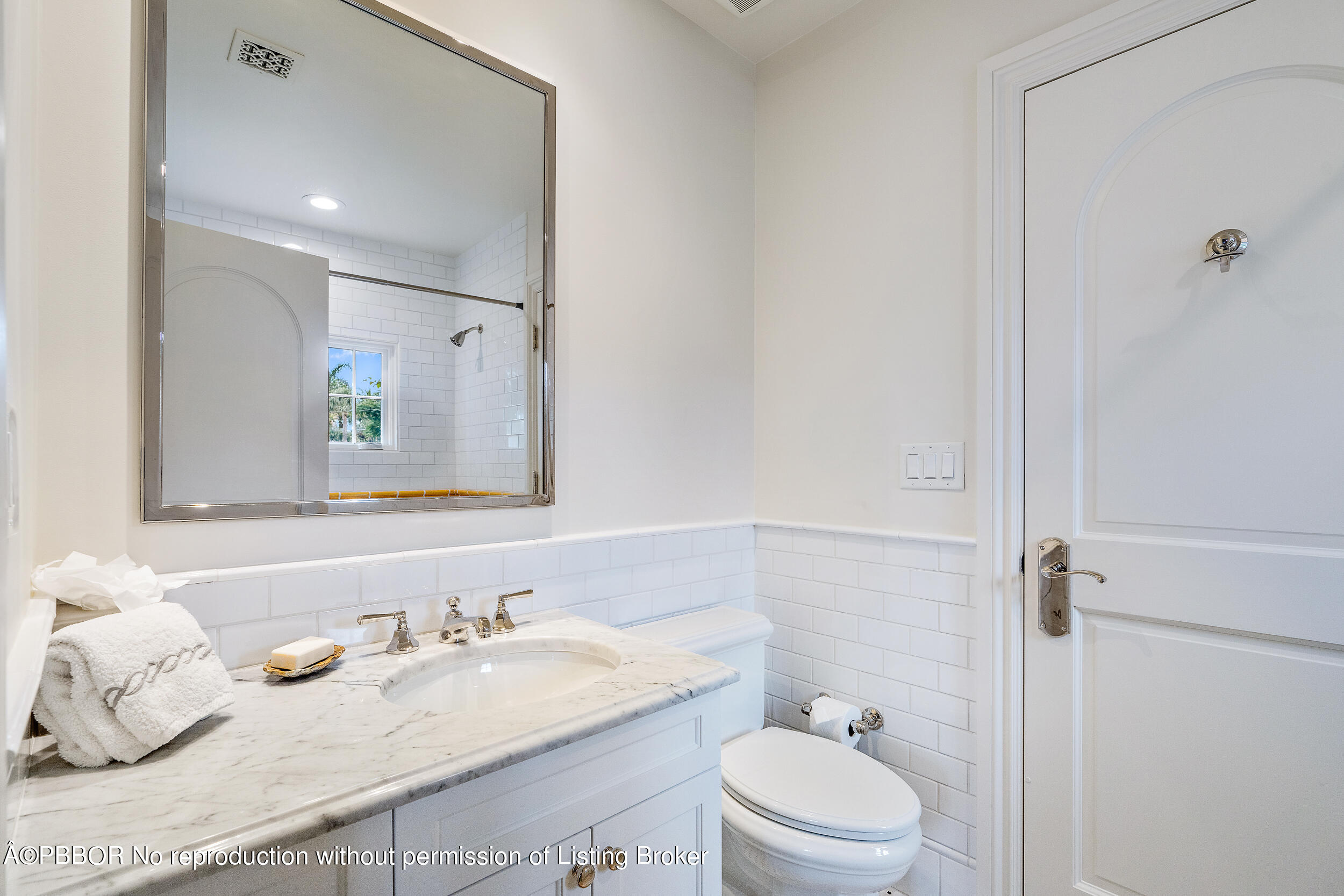 255 Valencia Road West Palm Beach, FL 33401 - Photo 28 of 41 Bath 2