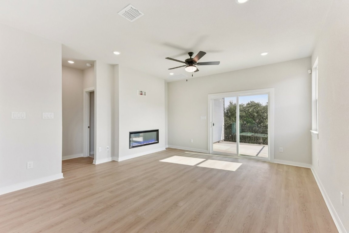 1217 Lavender Way Georgetown, TX 78628 - Photo 9 of 39