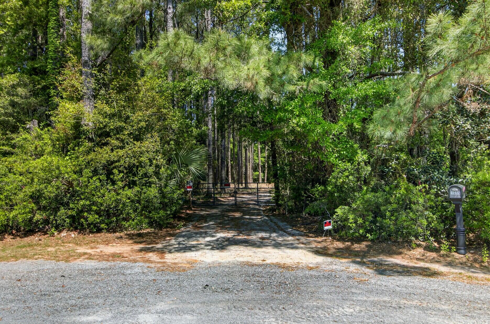 1049 Mainsail Court Awendaw, SC 29429 - Photo 11 of 37