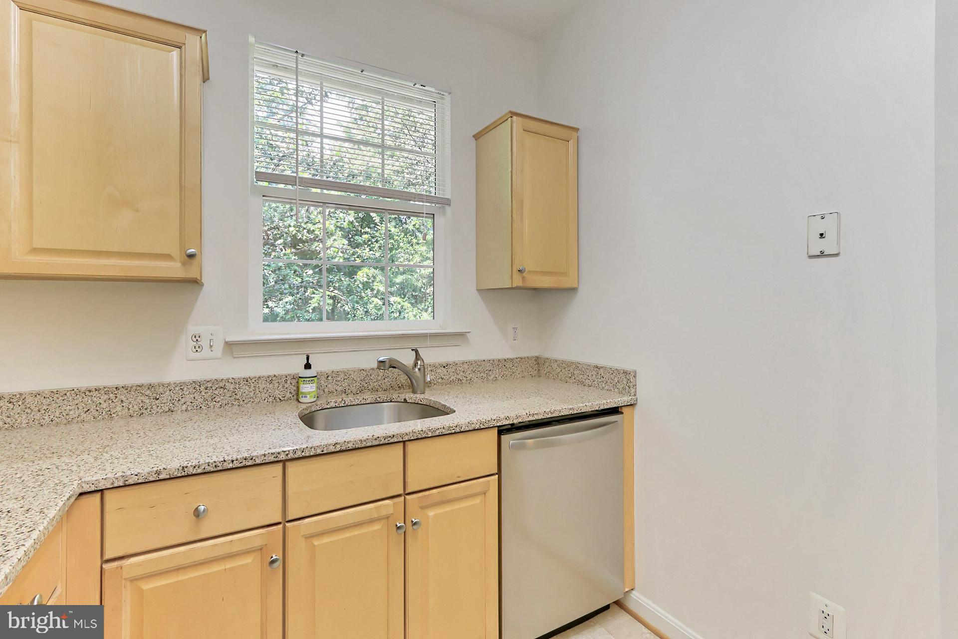 11407 Gate Hill Place, Unit 111 Reston, VA 20194 - Photo 16 of 47