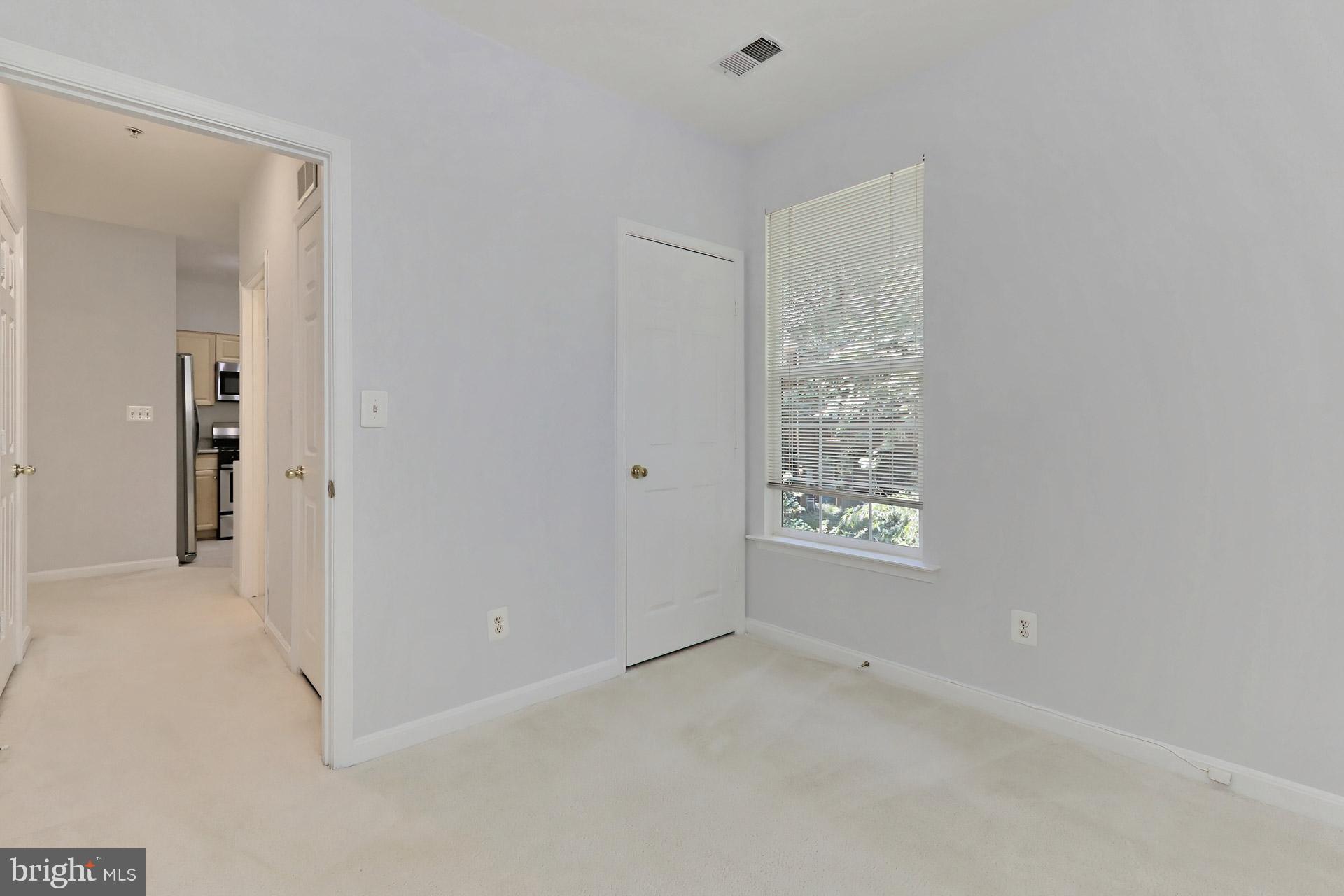 11407 Gate Hill Place, Unit 111 Reston, VA 20194 - Photo 24 of 47