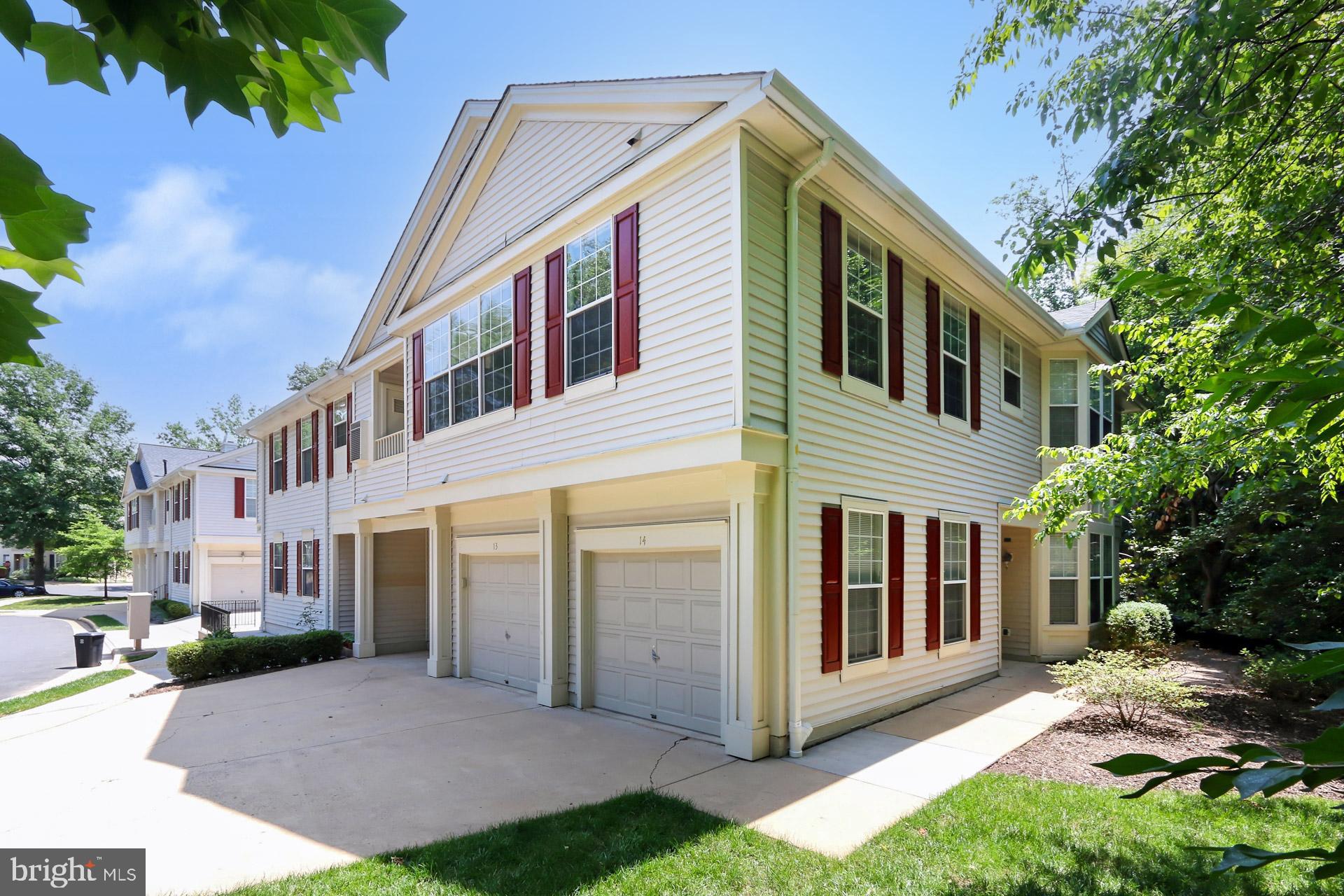 11407 Gate Hill Place, Unit 111 Reston, VA 20194 - Photo 3 of 47