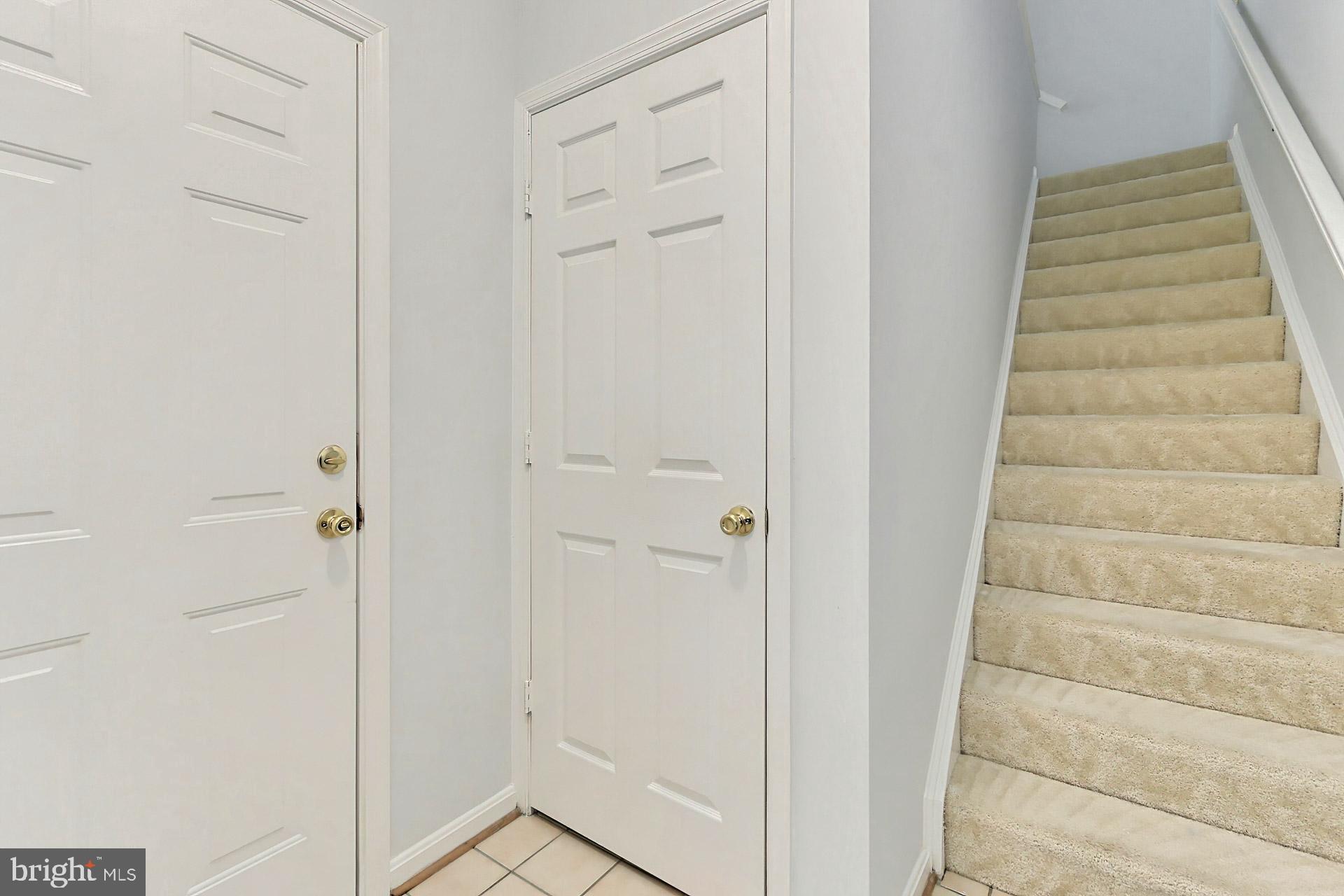 11407 Gate Hill Place, Unit 111 Reston, VA 20194 - Photo 6 of 47