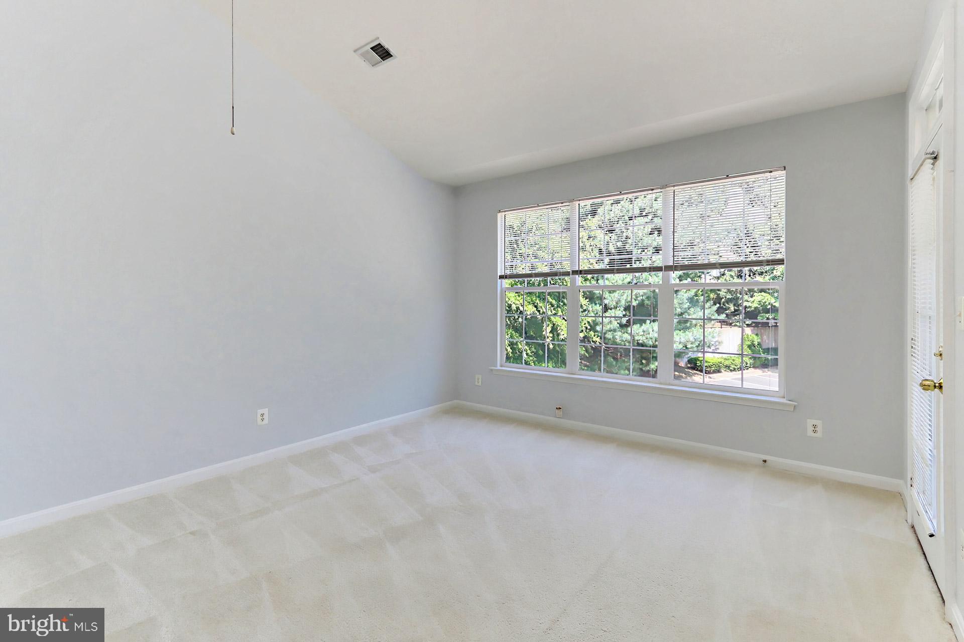 11407 Gate Hill Place, Unit 111 Reston, VA 20194 - Photo 9 of 47