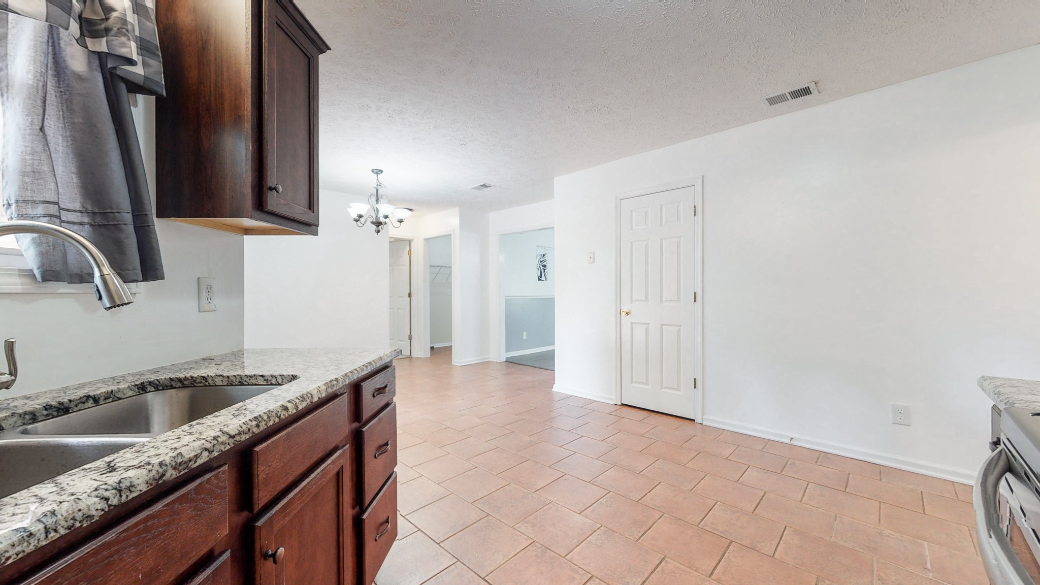 3432 Florence Road, Unit B Murfreesboro, TN 37129 - Photo 12 of 36 Gallery Image 12