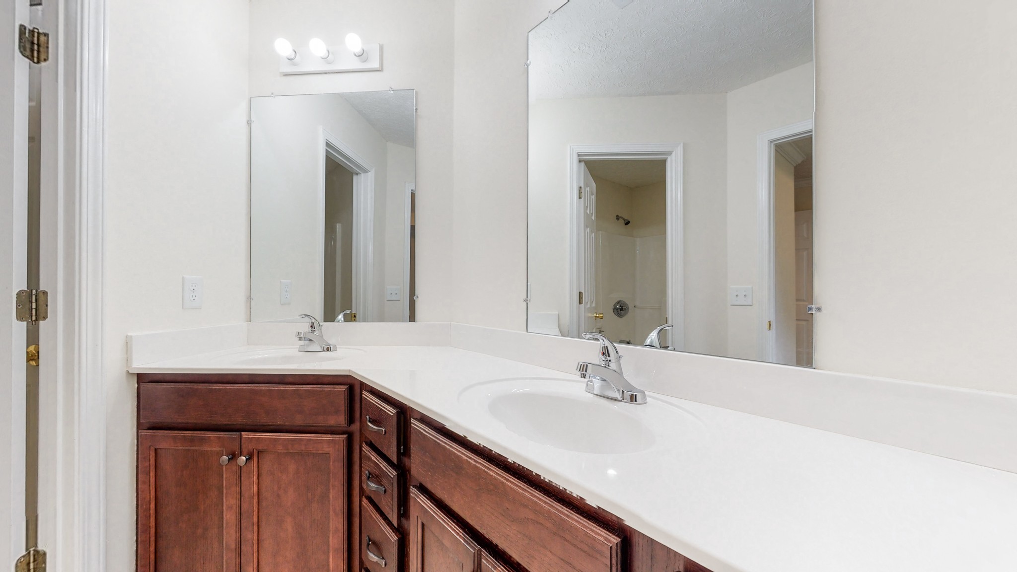 3432 Florence Road, Unit B Murfreesboro, TN 37129 - Photo 16 of 36 Gallery Image 16
