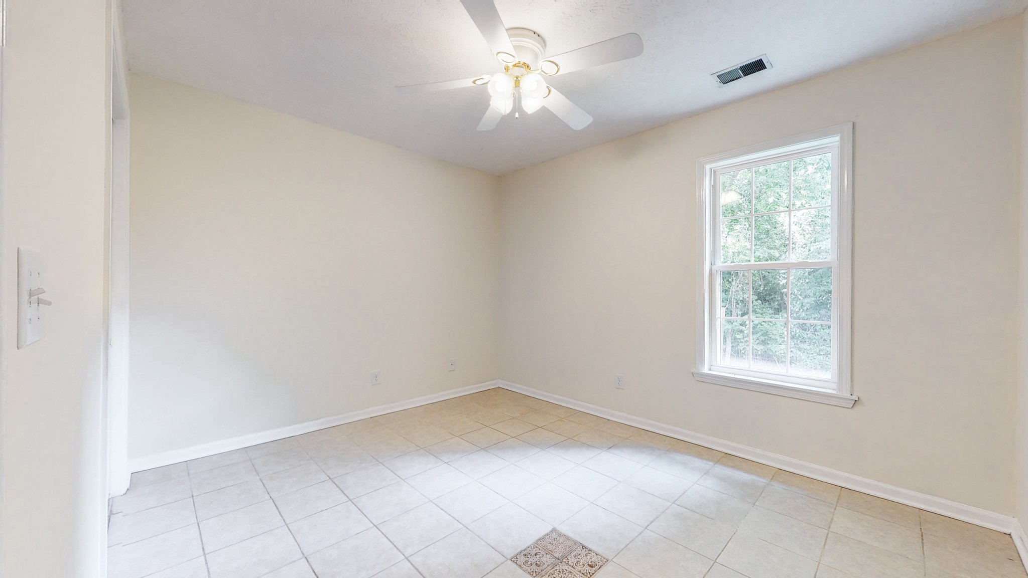 3432 Florence Road, Unit B Murfreesboro, TN 37129 - Photo 23 of 36 Gallery Image 23