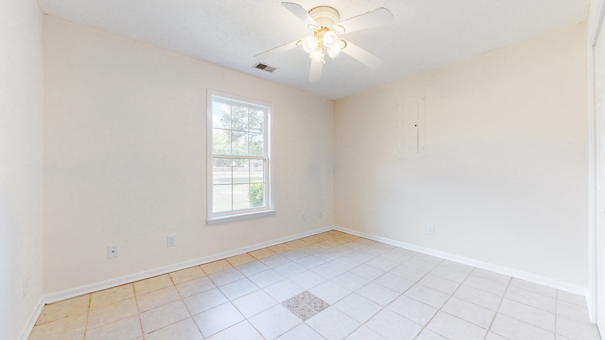 3432 Florence Road, Unit B Murfreesboro, TN 37129 - Photo 27 of 36 Gallery Image 27