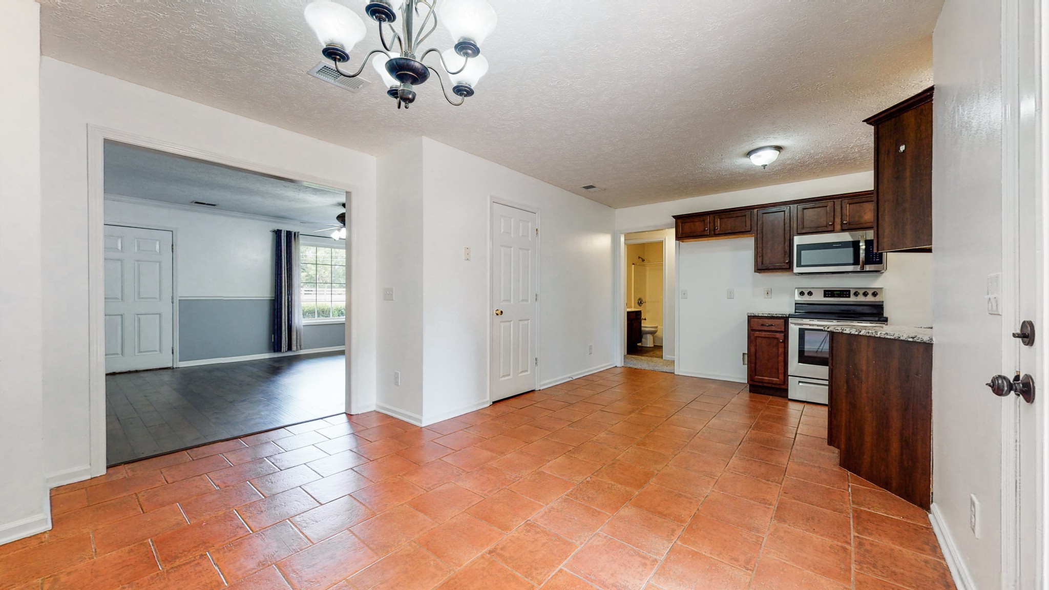 3432 Florence Road, Unit B Murfreesboro, TN 37129 - Photo 9 of 36 Gallery Image 9