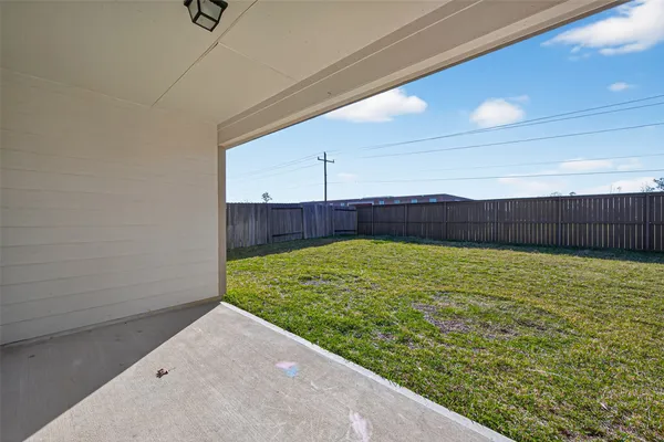 $1,895 | 20706 Southern Wds Boulevard, New Caney, TX 77357