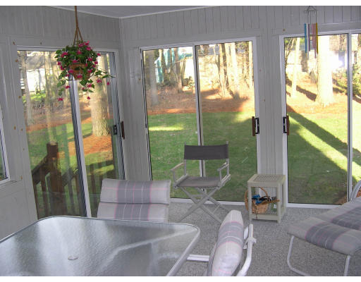 9 Thomas Road Danvers, MA 01923 - Photo 7 of 8 Gallery Image 7