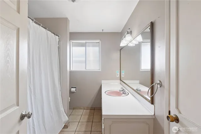 $600,000 | 1717 E Street, Lynden, WA 98264