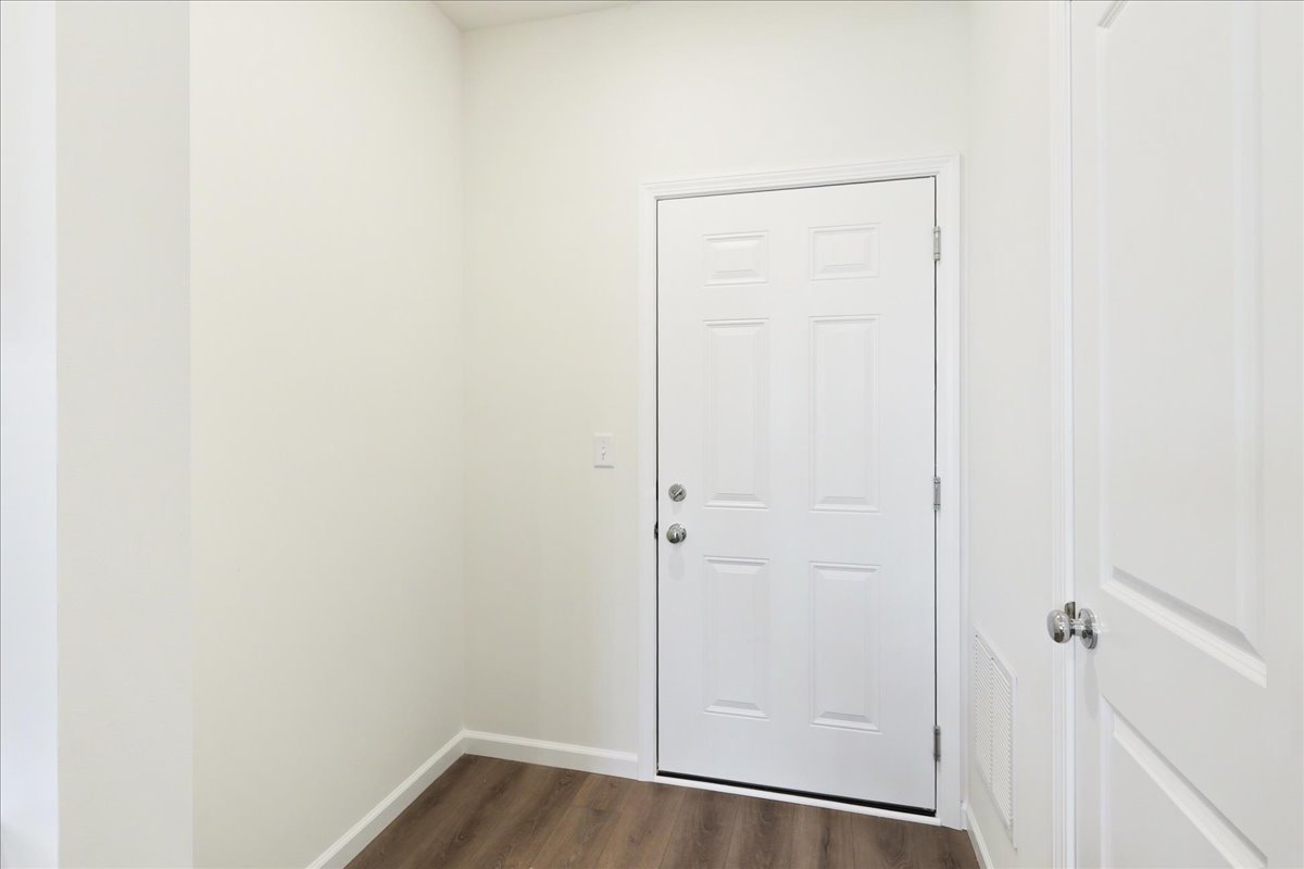 608 Switchgrass Way, Unit 61003 Bolingbrook, IL 60490 - Photo 20 of 32