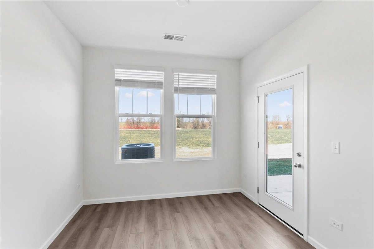 608 Switchgrass Way, Unit 61003 Bolingbrook, IL 60490 - Photo 10 of 32