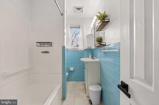 $315,000 | 820 Mt Road, Burlington, NJ 08016