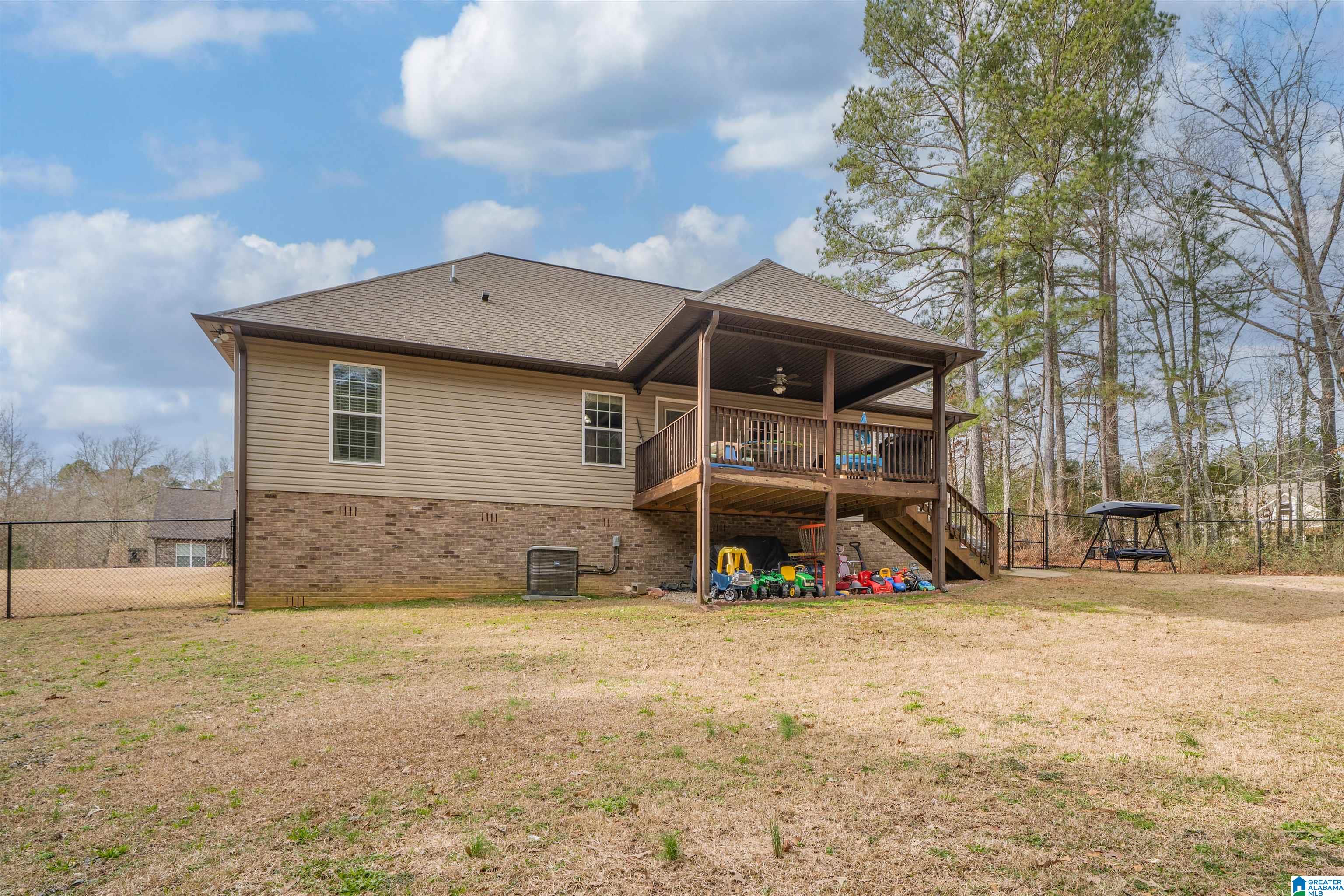2045 Rising Fawn Drive Warrior, AL 35180 - Photo 8 of 33
