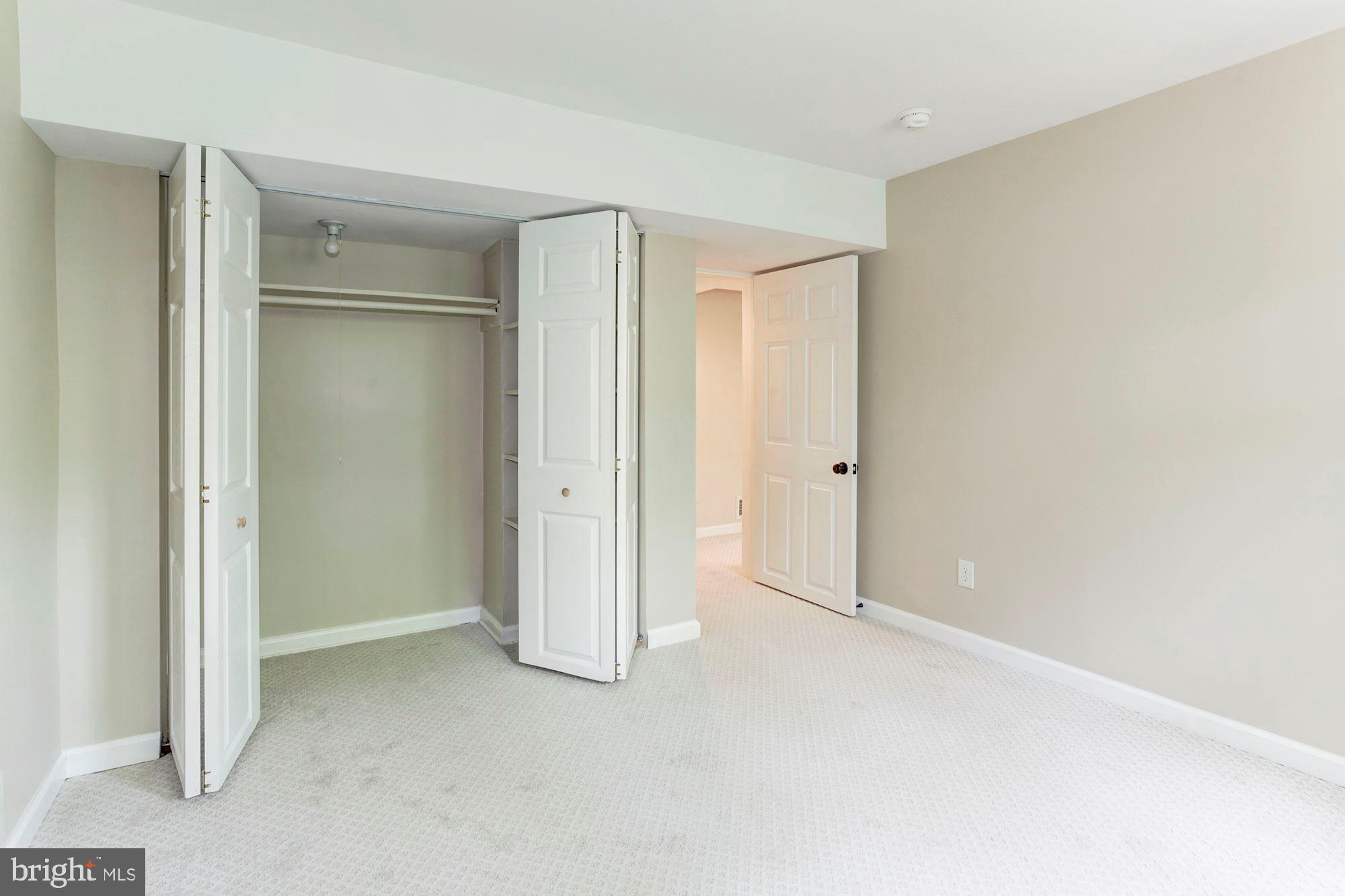 18306 Sharon Road Triangle, VA 22172 - Photo 15 of 21 Gallery Image 15