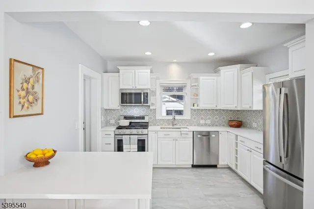 $899,999 | 23 Kensington Terrace, Maplewood, NJ 07040