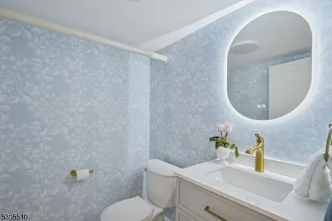 $899,999 | 23 Kensington Terrace, Maplewood, NJ 07040