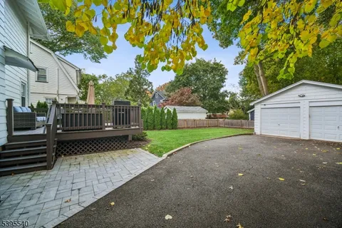 $899,999 | 23 Kensington Terrace, Maplewood, NJ 07040