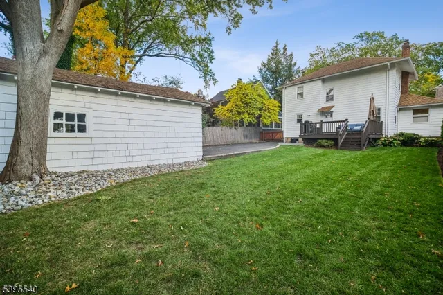 $899,999 | 23 Kensington Terrace, Maplewood, NJ 07040