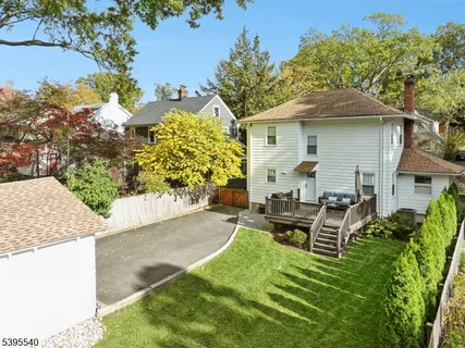 $899,999 | 23 Kensington Terrace, Maplewood, NJ 07040