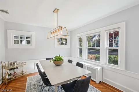 $899,999 | 23 Kensington Terrace, Maplewood, NJ 07040