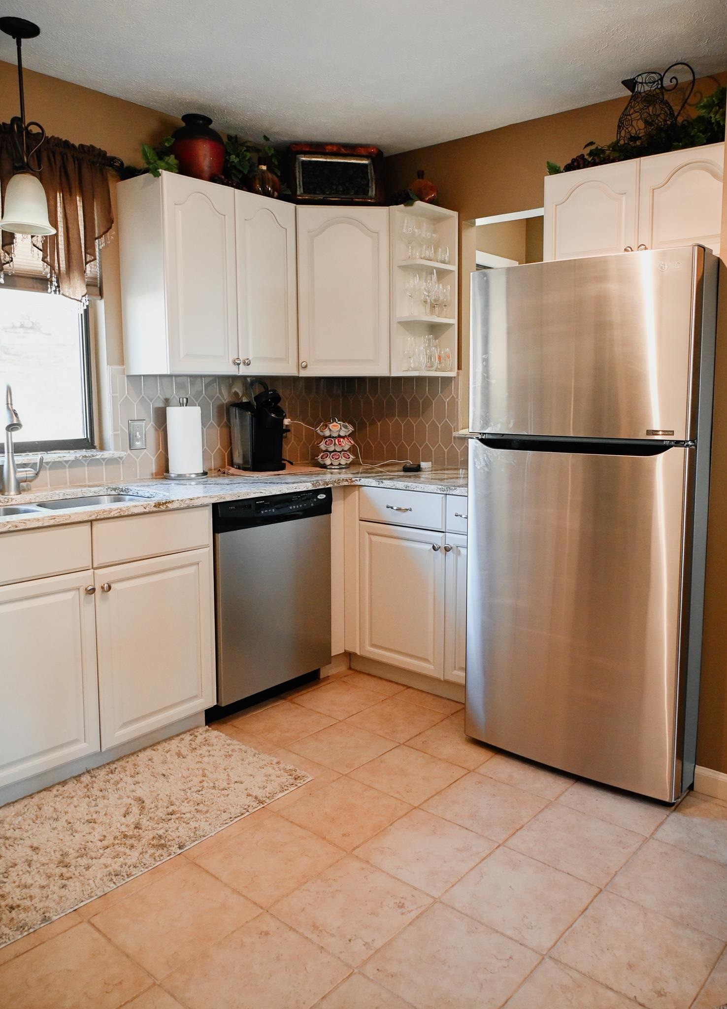 11255 East Fort Road, Unit H1 Suttons Bay, MI 49682 - Photo 11 of 49