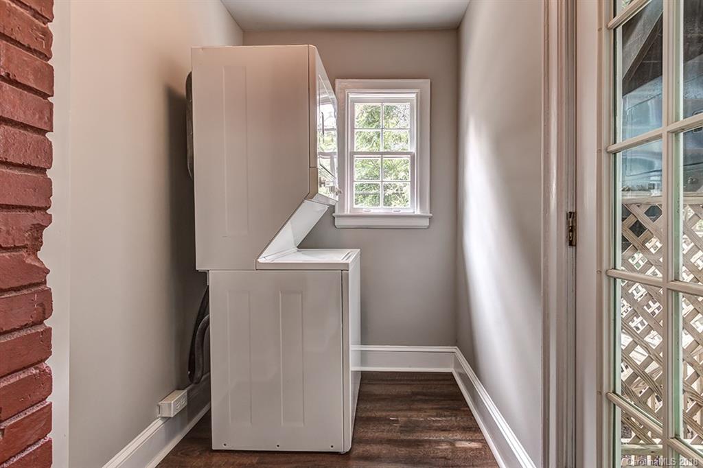 1711 Club Road, Unit 6 Charlotte, NC 28205 - Photo 20 of 31 Gallery Image 20