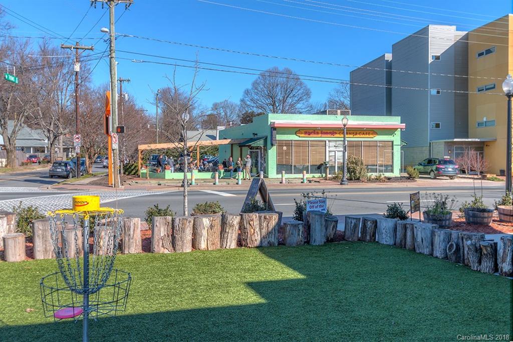 1711 Club Road, Unit 6 Charlotte, NC 28205 - Photo 27 of 31 Gallery Image 27