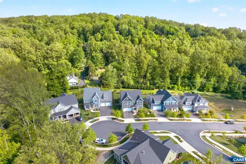 $999,499 | 552 Belluno Lane, Charlottesville, VA 22911